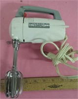 Vintage Dormeyer Hand Mixer