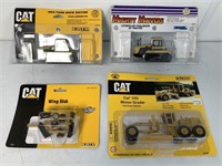 1/64 4 pcs CAT