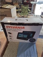 Sylvania portable DVD player dual screen