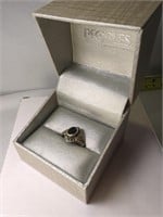 925 Silver Vintage Ring w/ People's Box,