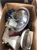 ASSORTED GLASSWARE, BOWLS, TRAY