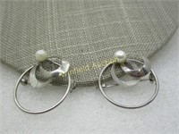 Vintage Pair Faux Pearl Circle Brooches, 1-1/8"