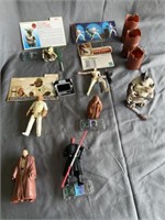 Star Wars Figurines Ft Yoda, Admiral Ackbar, Leia