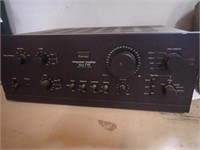 Integrated AV-719 Amplifier