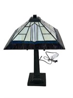TIFFANY STYLE MISSION TABLE LAMP