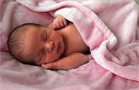 Luxuriously Soft Baby Blanket - Playful Pink -