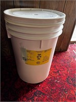 5 Gallon Bucket of Organic Hard Red Wheat