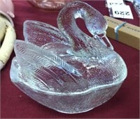 Classic Glass Swan Candy Dish