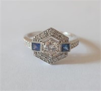 18ct white gold Sapphire diamond ring