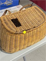 WICKER FISHING CREEL