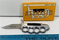 Vintage Valor Assassin Brass Knuckles & Knife 440