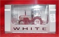 WHITE TRACTOR