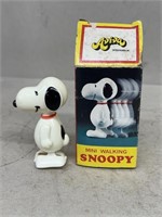 Snoopy mini walk with original box