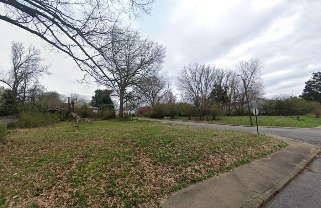 ABSOLUTE ONLINE AUCTION: VACANT LOT IN MEMPHIS