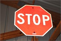 RED STOP SIGN