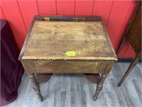 ANTIQUE DESK WITH DRAWER