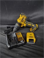 DeWalt drill, battery and charger (works)