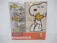 Peanuts Shower Curtain and Hook Set 70" x 72" 100%