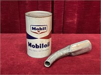 Mobil 1qt Oil Can & Carter No 6 Spout