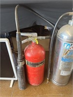 Fire Extinguisher ( NO SHIPPING)