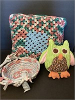 CROCHETED PILLOW OWL BASKET SOFT THINGS LOT