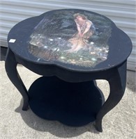 Painted clover style side table 24” round 26”