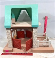 Barn Doll House