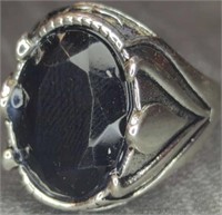 Gemstone ring size 11
