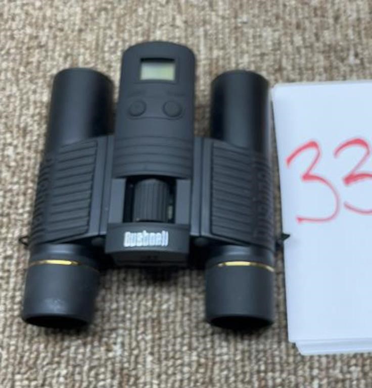 Bushnell binoculars w/ camera