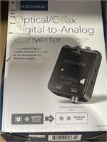 INSIGNIA OPTICAL/COAX DIGITAL TO ANALOG RETAIL $30
