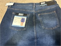 womens size 10 dkny jean skirt