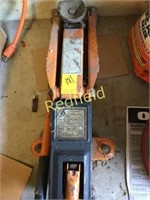 2 Ton floor jack