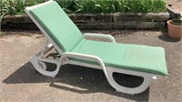 Folding Deck Lounge Chair w/Cover