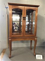 DISPLAY CABINET - 41" H