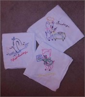 Kitchen dish towels: 3 Days of the Week w/ pigs -