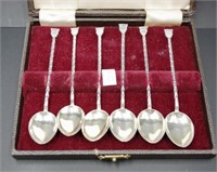 Cased set six vintage silver teaspoons