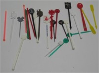 MIXED LOT COCKTAIL STIRRERS.