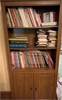 Bookshelf no contents approx 12 x 33 x 72