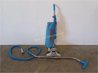 Royal Vacuum Cleaner w/ Hose & Nozzle Attachment