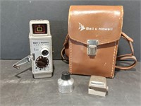 Vintage Bell & Howell one-Nine 8MM Camera