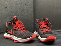 Nike Lebron Witness V, RRP $169.99, Black/Bright