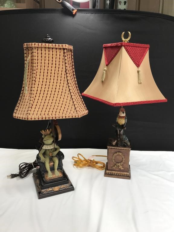 2 Decorative Lamps Parrot & Frog King
