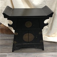 WOODEN ASIAN CABINET / BENCH 24”