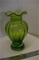 10" Green Vase