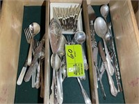 GROUP OF MISC PLATED SILVER WARE