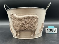 4" tin bucket with sheep