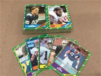 100 Vintage Topps Football Trading Cards