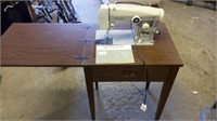 GOOD HEAVY DUTY WHITE SEWING MACHINE WITH DESK