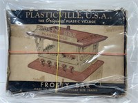 Plastickville frosty bar train layout accessories