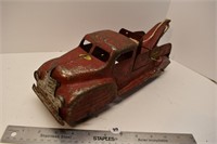 Lincoln Toys "Dunlop Tires" Tow Truck